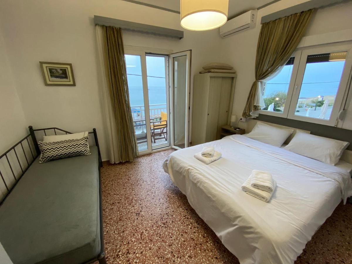 Sunset View Rooms Агия Триас Екстериор снимка