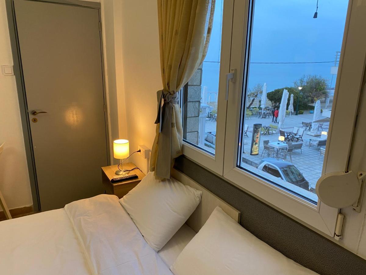 Sunset View Rooms Агия Триас Екстериор снимка